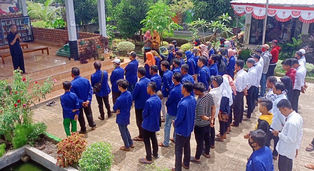 Siswa Paket C PKBM Widya Utama mengikuti Gladi TKA 2026